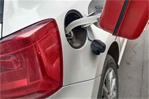 修武24小时救援车收费标准